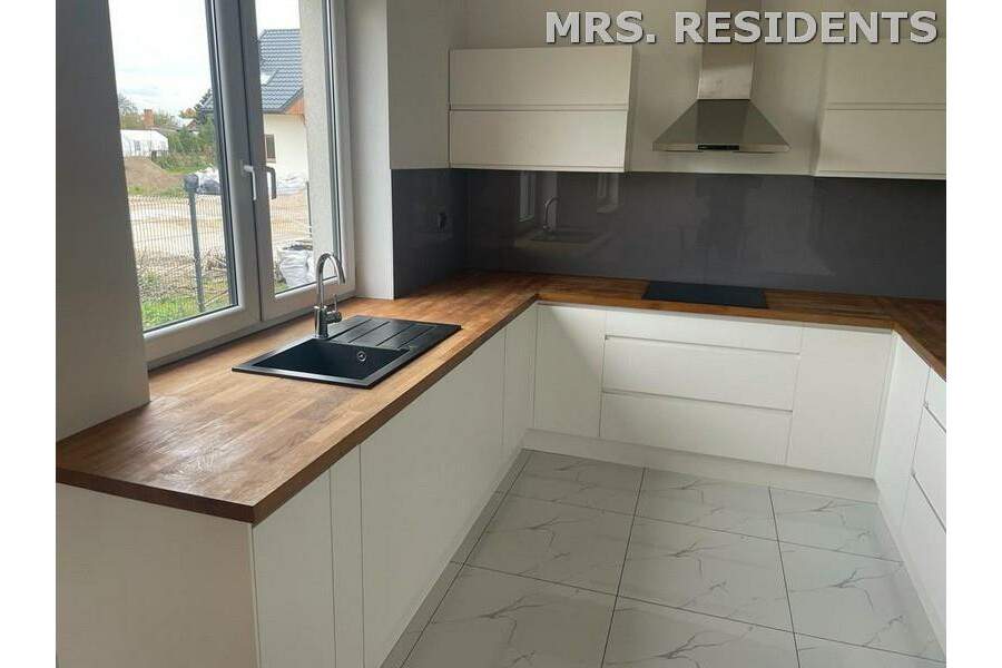 pruszkowski, Pruszków, zadbany dom w bardzo dobrej lokalizacji Pruszkowa