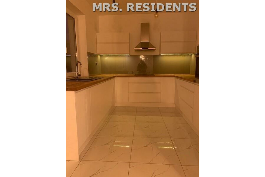 pruszkowski, Pruszków, zadbany dom w bardzo dobrej lokalizacji Pruszkowa