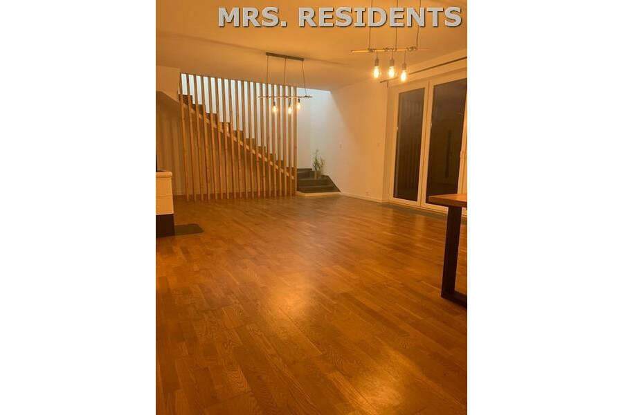 pruszkowski, Pruszków, zadbany dom w bardzo dobrej lokalizacji Pruszkowa