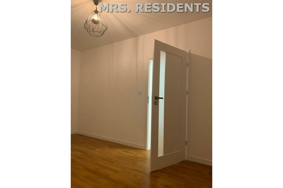 pruszkowski, Pruszków, zadbany dom w bardzo dobrej lokalizacji Pruszkowa