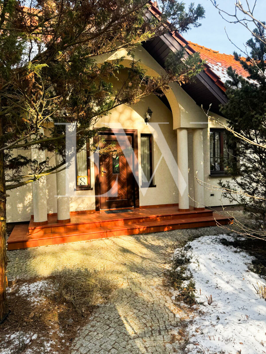 pruszkowski, Brwinów, Otrębusy, Kanie, Urokliwy dom pod Warszawą | Ogród  I WKD I cisza I garaż