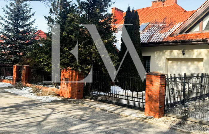 pruszkowski, Brwinów, Otrębusy, Kanie, Urokliwy dom pod Warszawą | Ogród  I WKD I cisza I garaż