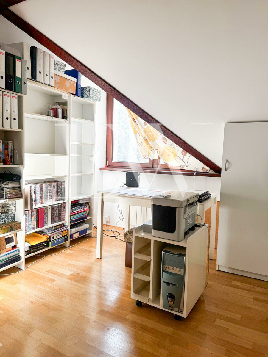 pruszkowski, Brwinów, Otrębusy, Kanie, Urokliwy dom pod Warszawą | Ogród  I WKD I cisza I garaż