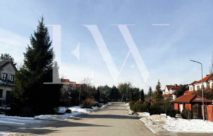 pruszkowski, Brwinów, Otrębusy, Kanie, Urokliwy dom pod Warszawą | Ogród  I WKD I cisza I garaż